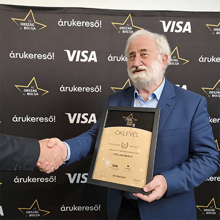 A díjátadón Dr. Lukács Károly személyesen vette át az elismerést igazoló oklevelet.